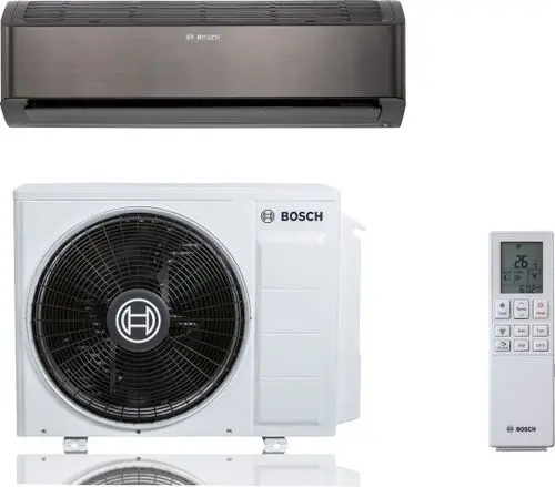 Bosch Split-Klimagerät bestehend aus einer Inneneinheit in dunkler Ausführung, einer Außeneinheit mit großem Ventilator und einer Fernbedienung.
